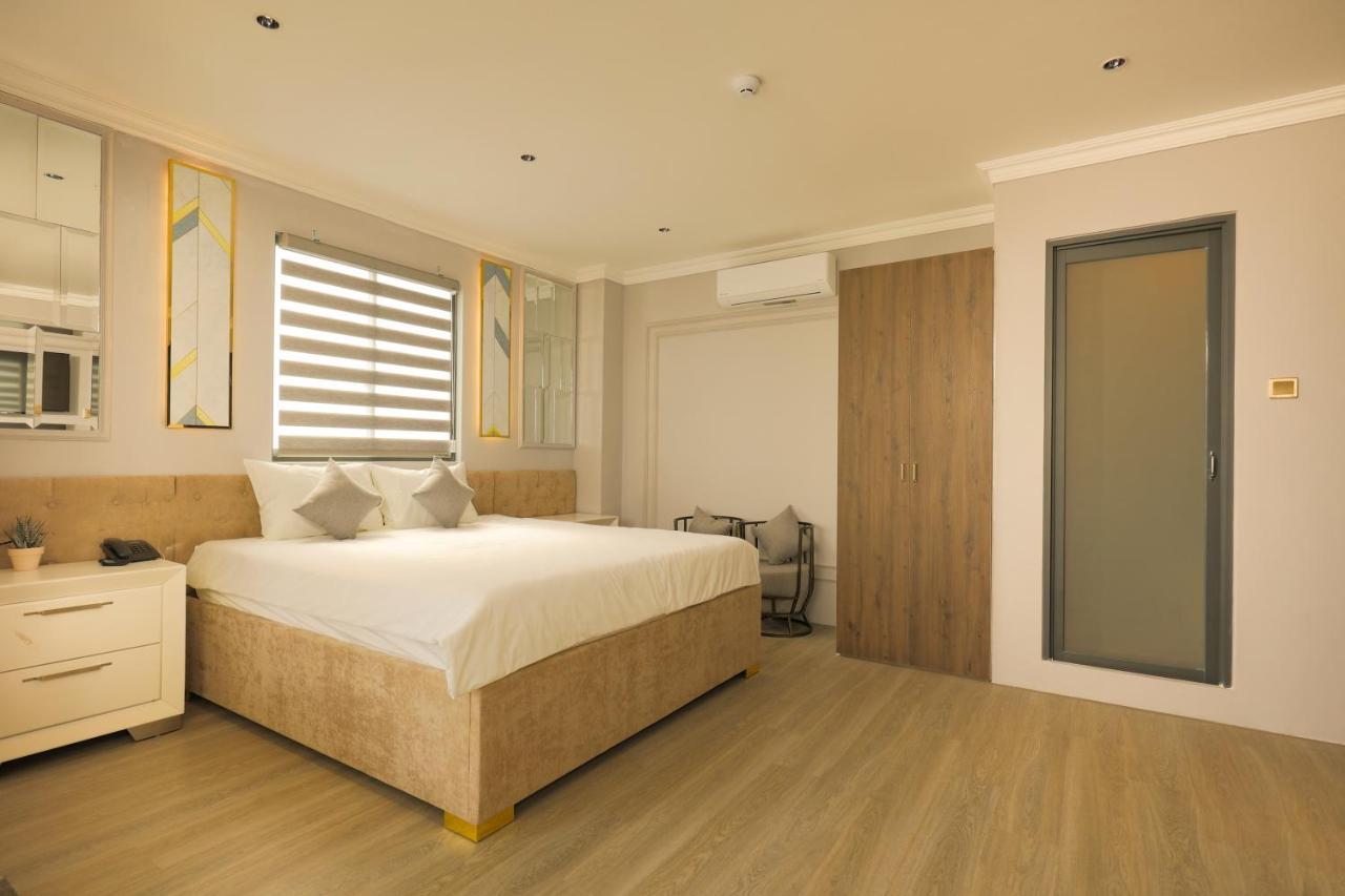 Phuoc Hung 3 Hotel Віньлонґ Екстер'єр фото