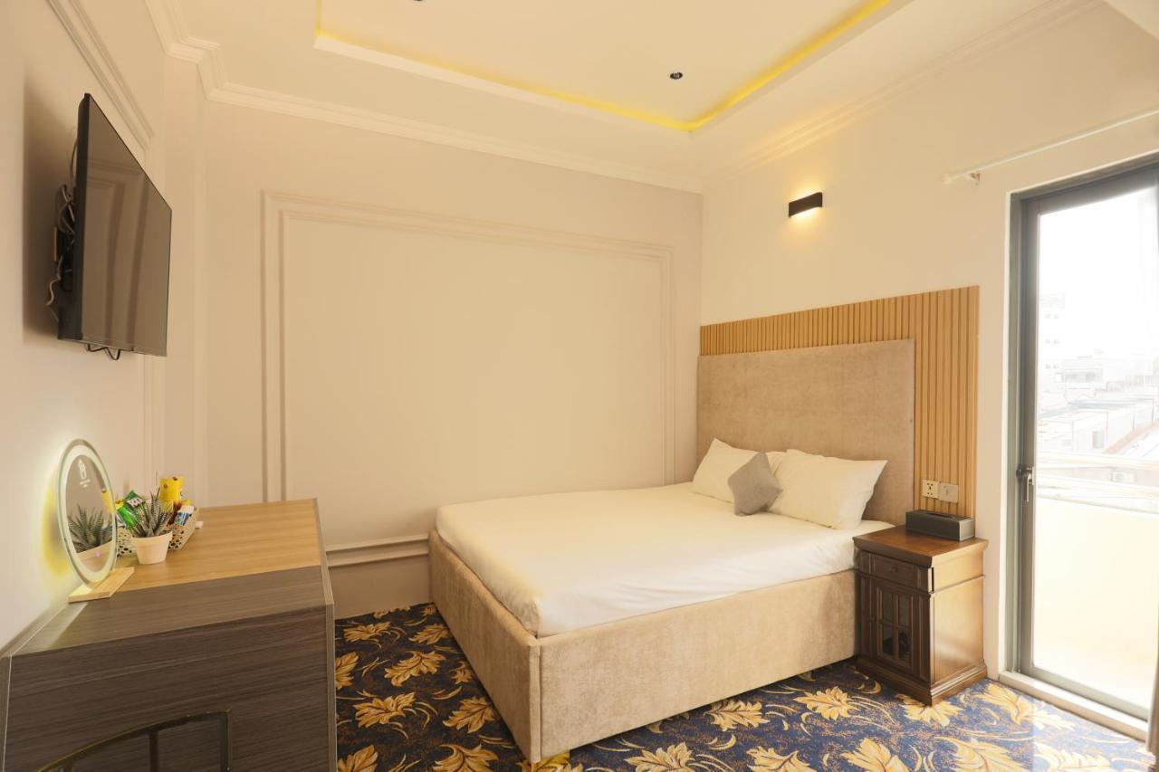 Phuoc Hung 3 Hotel Віньлонґ Екстер'єр фото