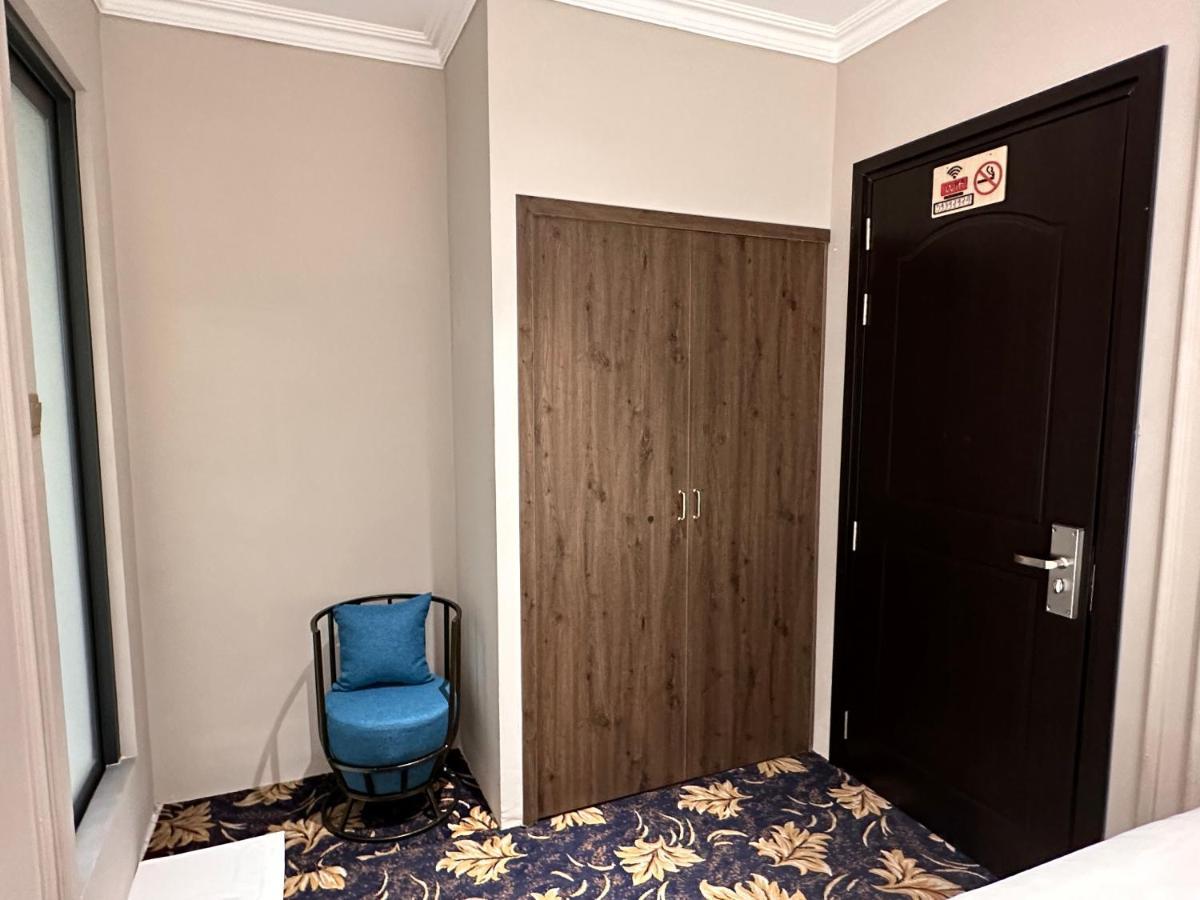 Phuoc Hung 3 Hotel Віньлонґ Екстер'єр фото
