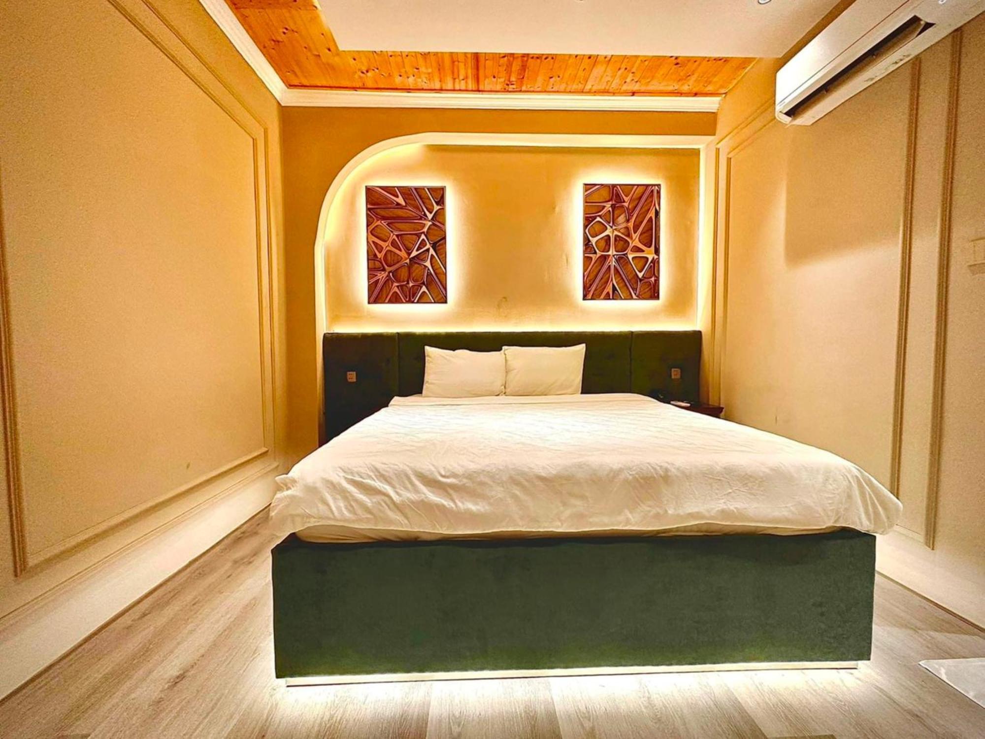 Phuoc Hung 3 Hotel Віньлонґ Екстер'єр фото