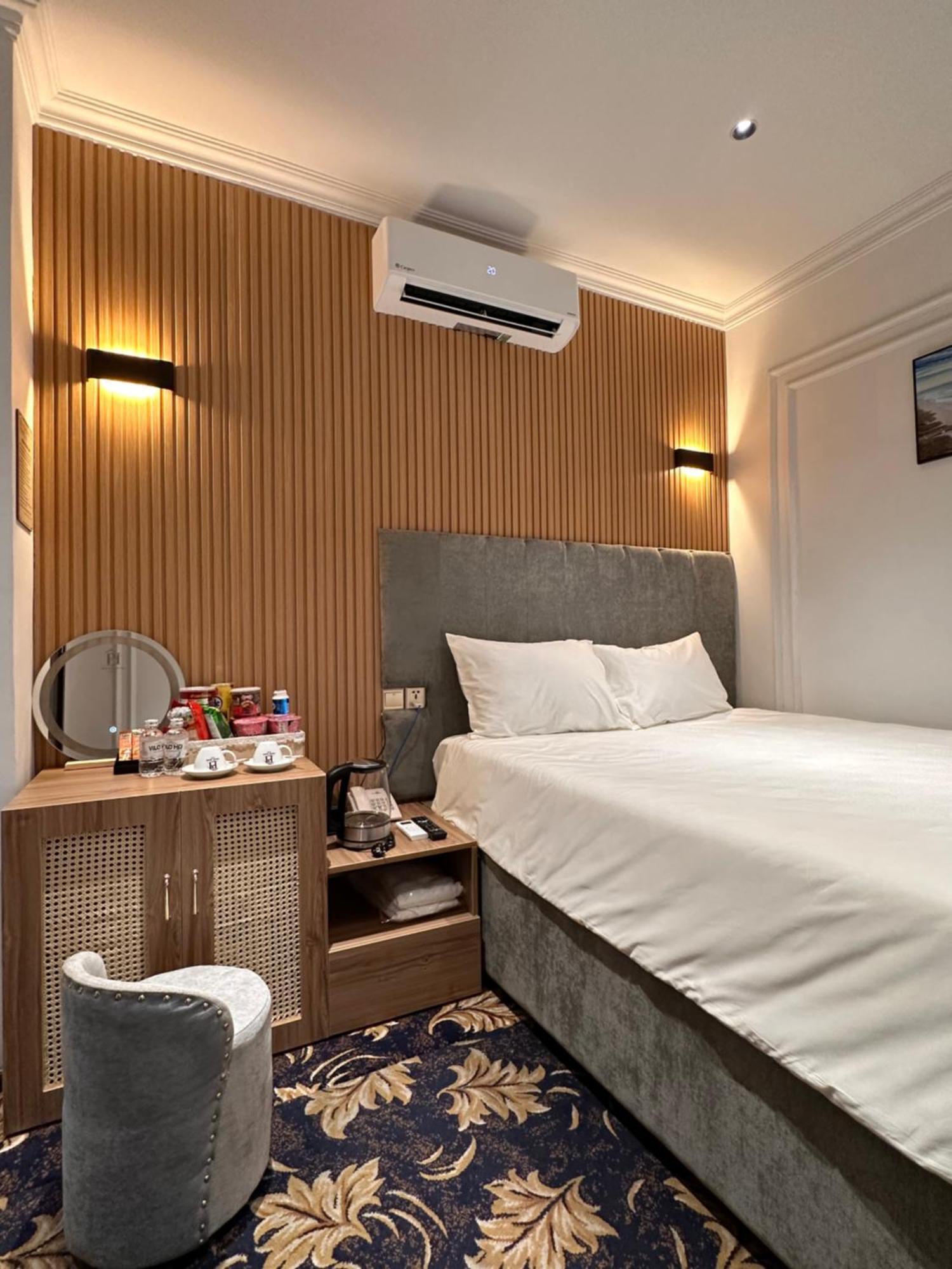 Phuoc Hung 3 Hotel Віньлонґ Номер фото